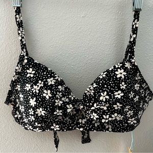 Kona Sol Bikini Top NWT